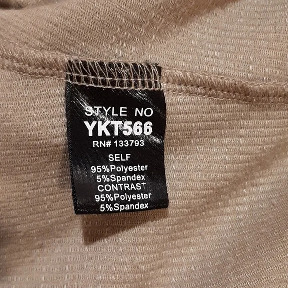 🥑POL Hooded Brown and Green Mixed-Fabric Top (L)🥑 - Picture 8 of 10